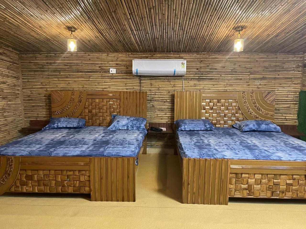 Gopika Resort Vrindāvan 外观 照片